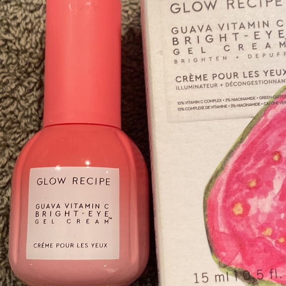 Glow Recipe Guava Vitamin C Bright-Eye Gel Cream - Picture 5 of 7